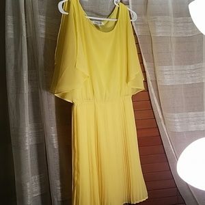 LG Yellow flutter sleeve dress